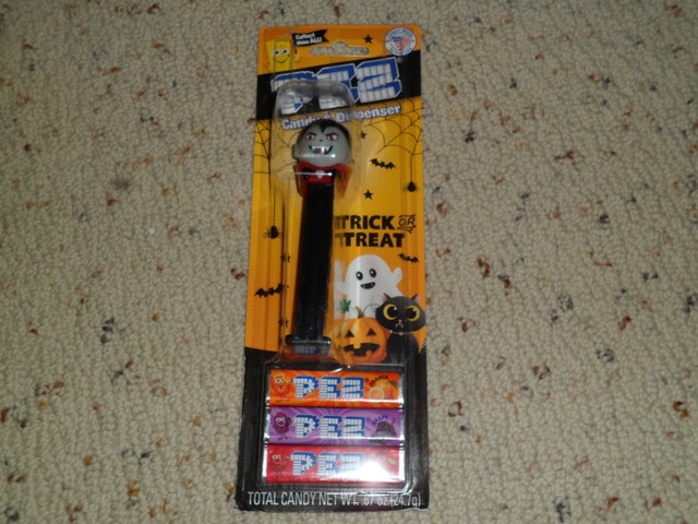 Lot of 3 Trick Or treat Halloween Pez dispenser & Candy NEW - photo 2