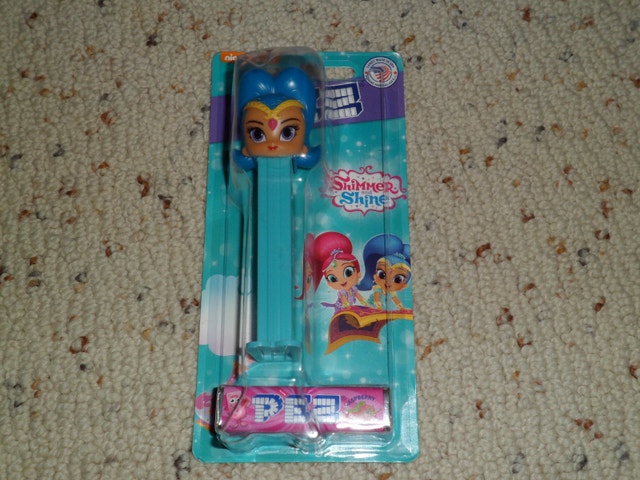 Lot of 2 Nickeloden Shimmer and Shine Pez dispenser & Candy NEW - photo 3