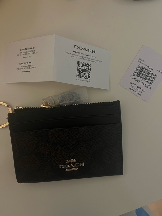 Coach ID Case - photo 2