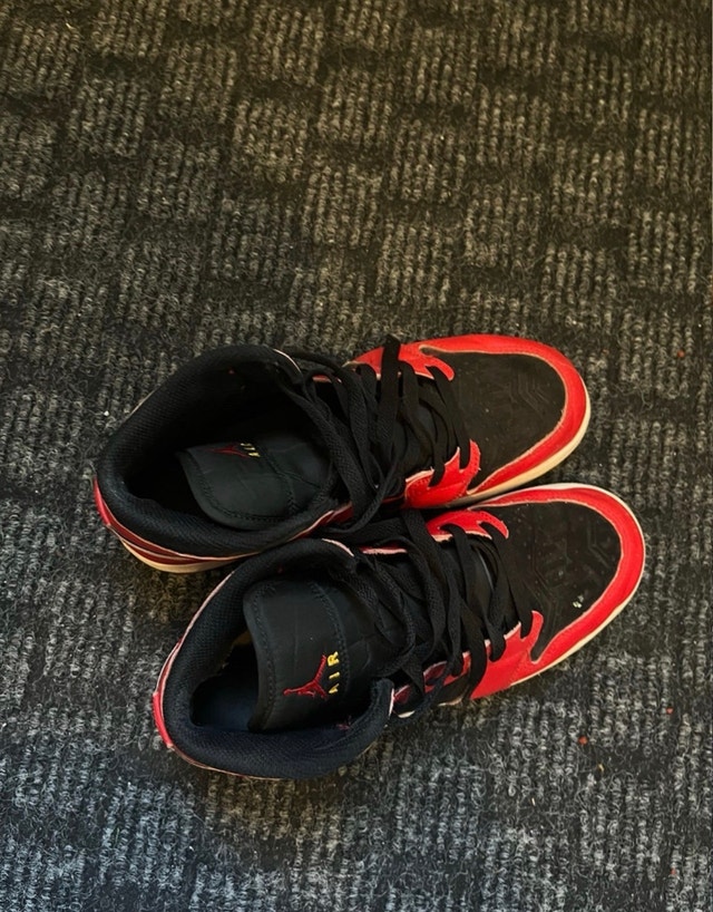 Jordan 1 Mid - photo 4