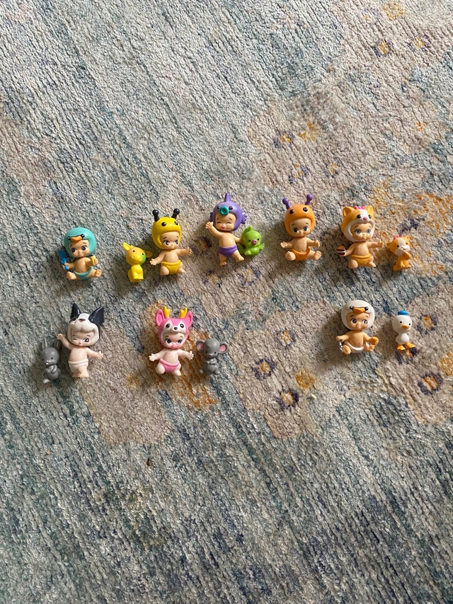 Twozies dolls