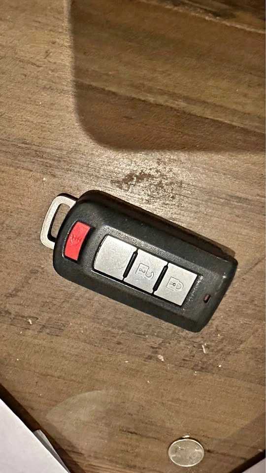 Mitsubishi key fob remote original