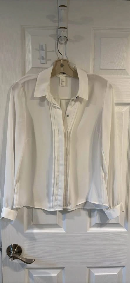 White dress shirt size 4