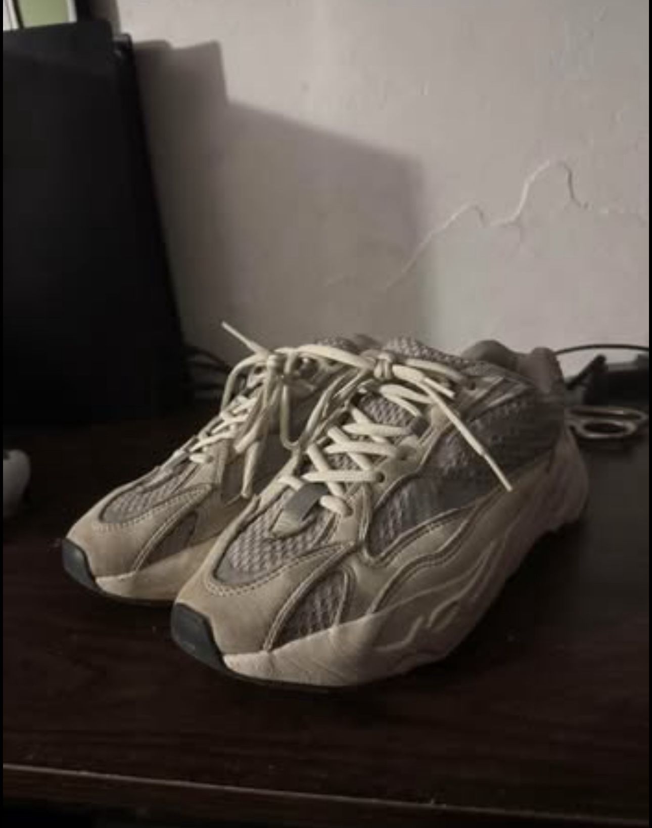 Yeezy Boost 700 V2 Static Reflective Size 8.5
