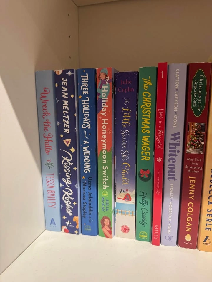Books - 3 for $25 or $10 each - photo 4