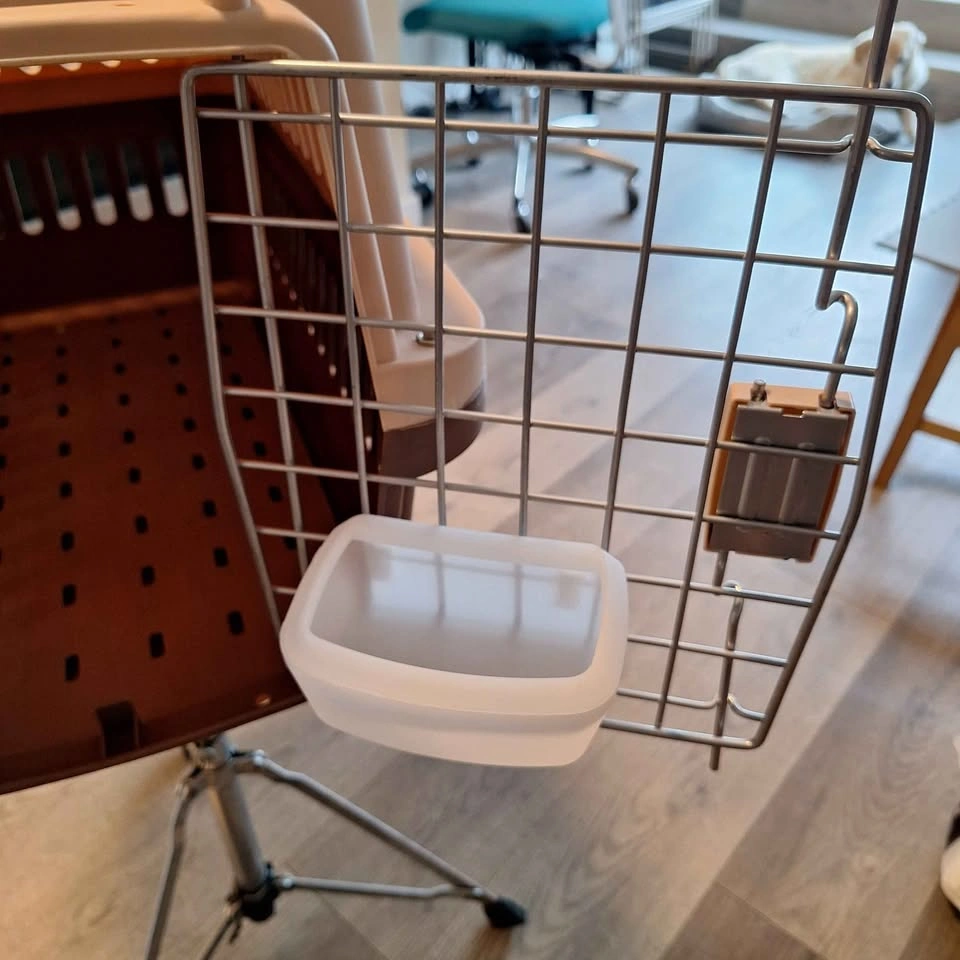 Water Bottle and Food Bowl Set for Pet Carrier - photo 2