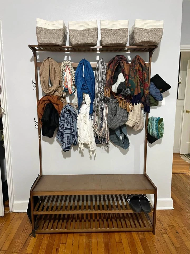 Entryway Bench Tree with shoe storage