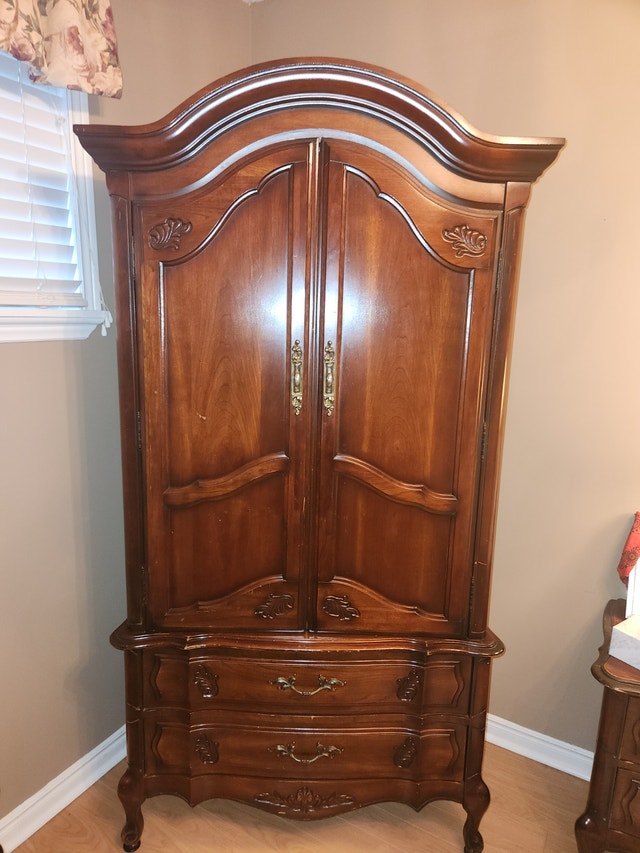 French Provincial Fruitwood Bedroom Set