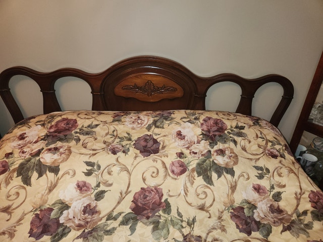 French Provincial Fruitwood Bedroom Set - photo 3