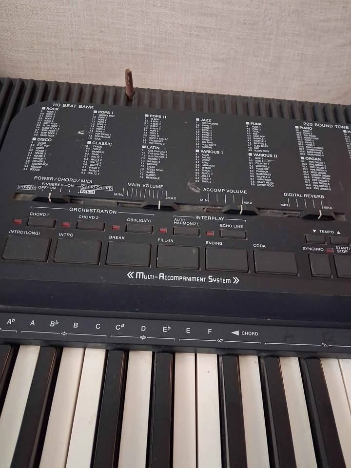Casio Keyboard - photo 4