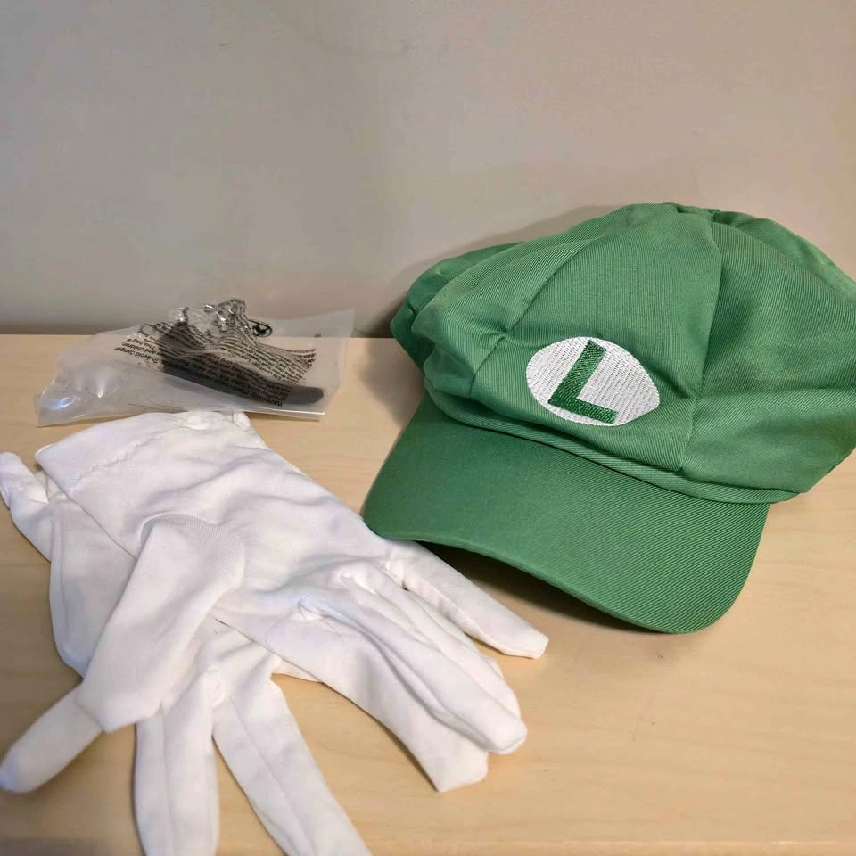 Luigi Hat with Gloves Costume