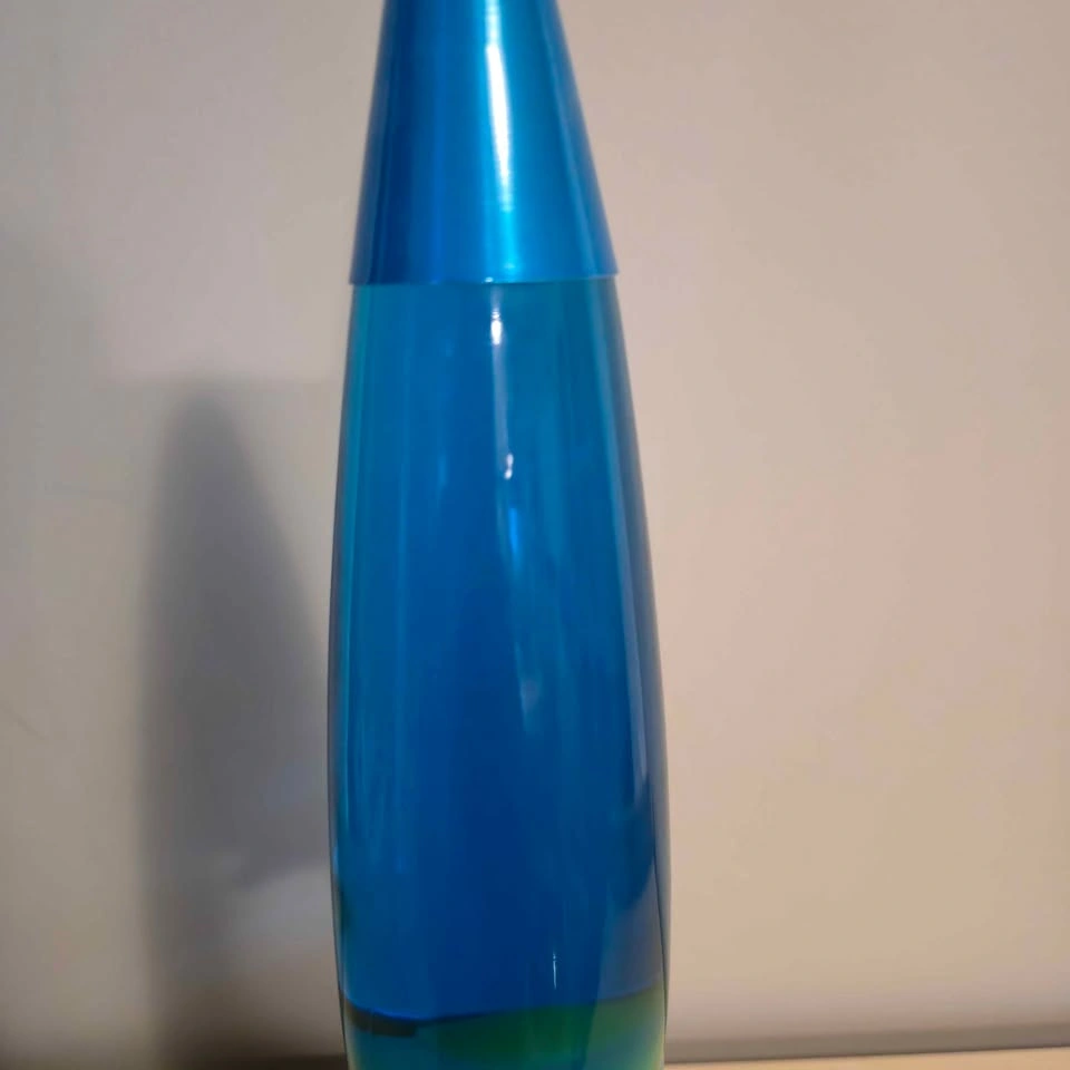 Beautiful Jambo 16-Inch Lava Lamp - photo 3