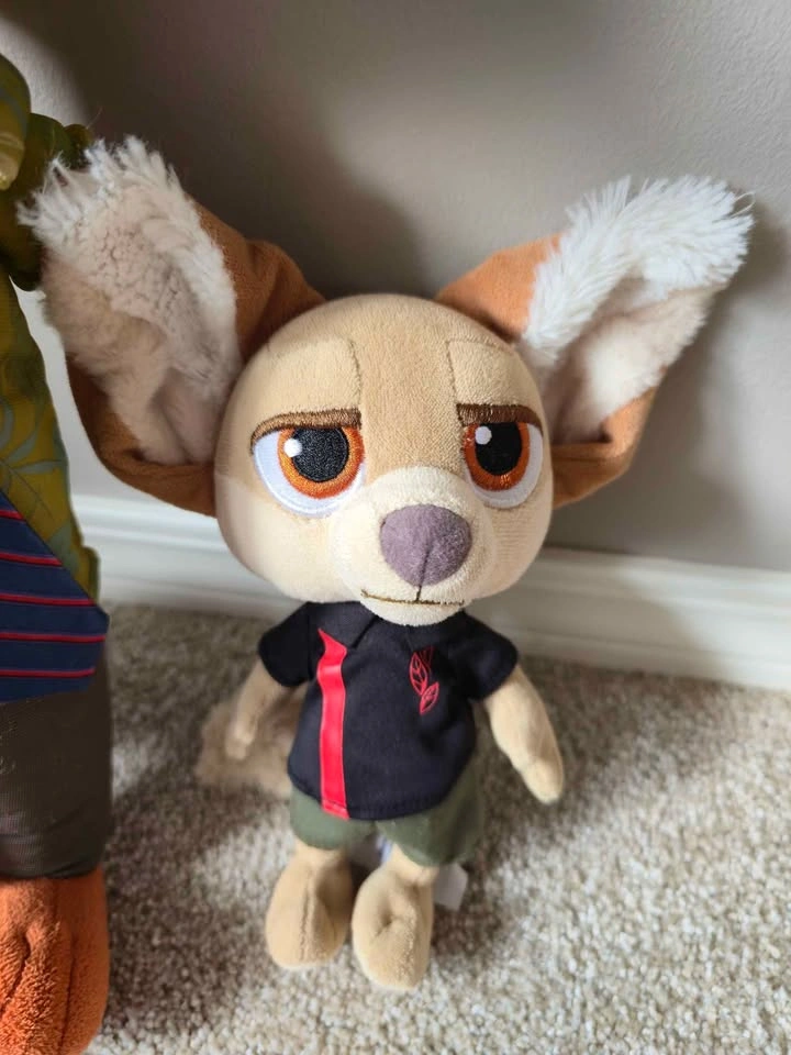 Disney Zootopia Nick Wilde and Finnick Plush Toys - photo 2
