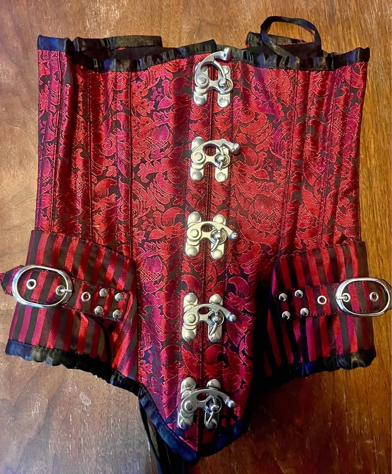 Beautiful high quality steel bone corset