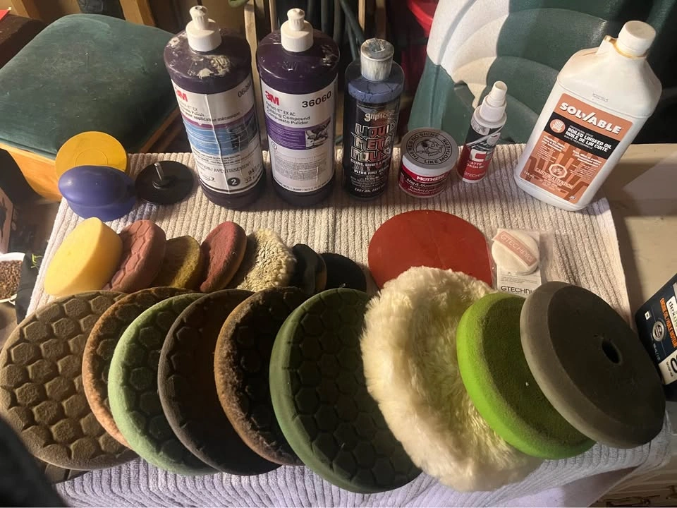 Car detailing supplies, chemicals, tools, and equipment - photo 2