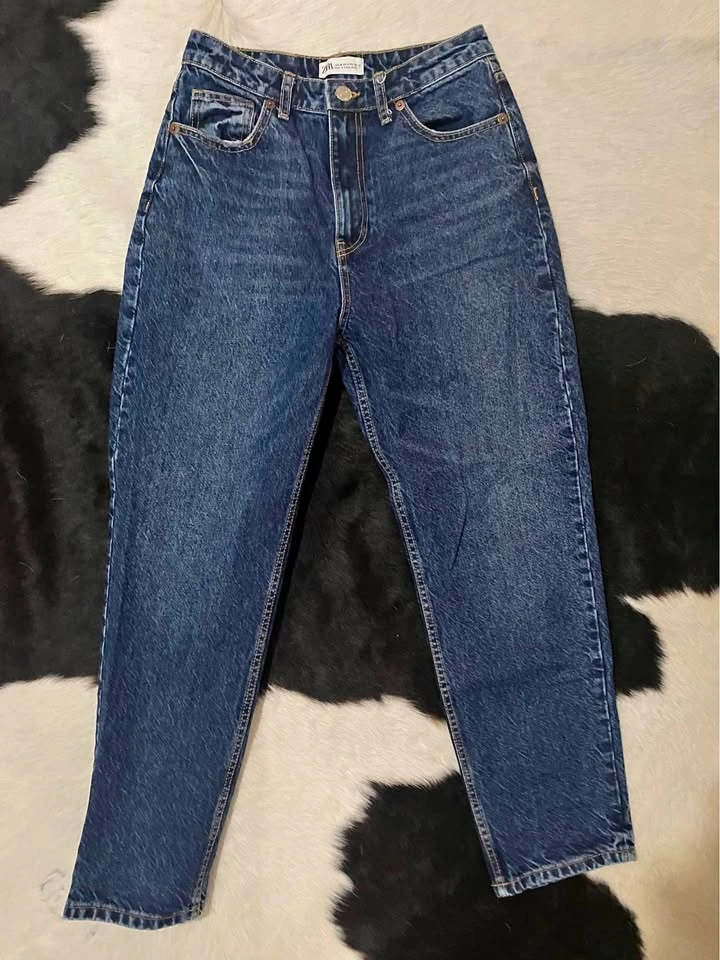 Zara High-Rise Blue Denim Jeans – Size 38 (US 6)