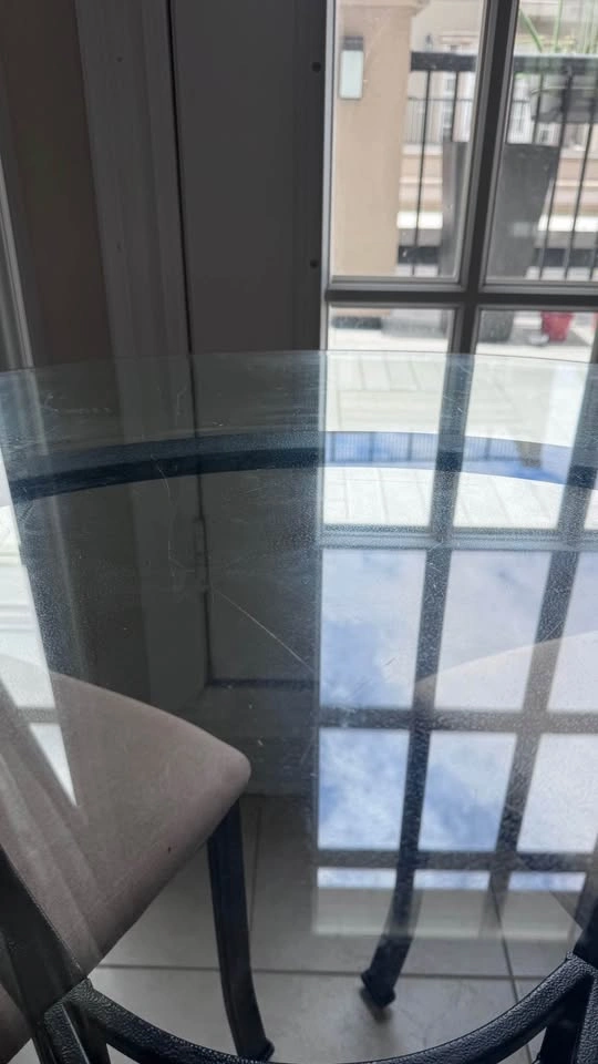 Round Glass Dining Table With 4 Chairs - photo 4