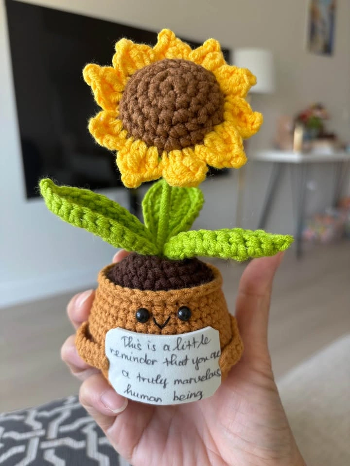 Handmade Crochet Sunflower Pot – Perfect Gift! - photo 4