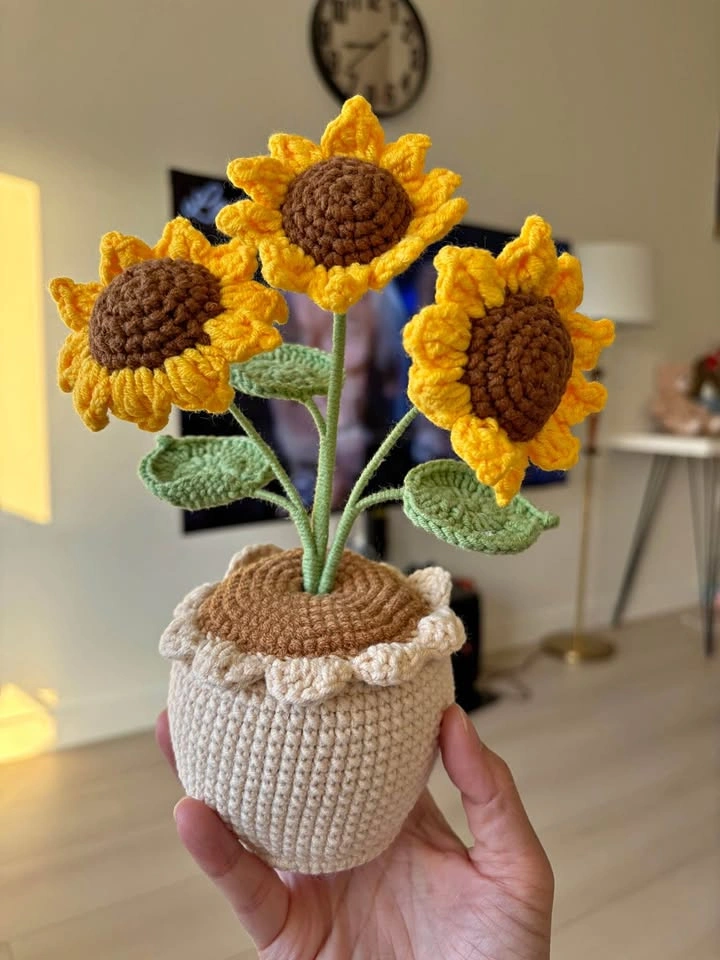 Handmade Crochet Sunflower Pot – Perfect Gift!