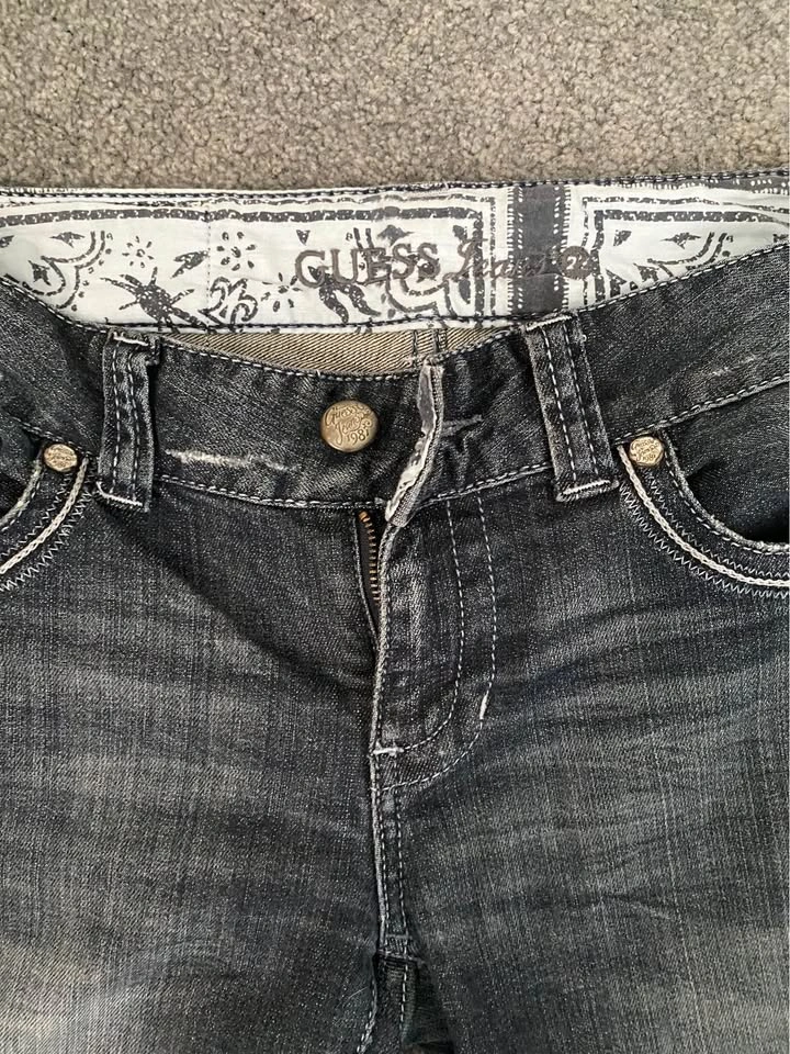 Vintage Y2K Guess Embroidered Low-Rise Bootcut Jeans - photo 3