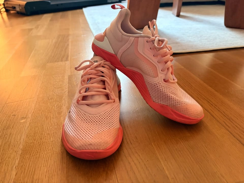 Pink Puma Women's Sneakers