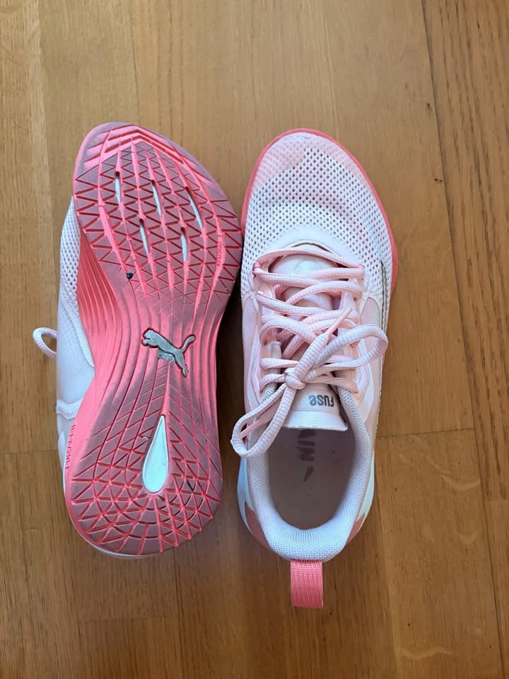 Pink Puma Women's Sneakers - photo 3