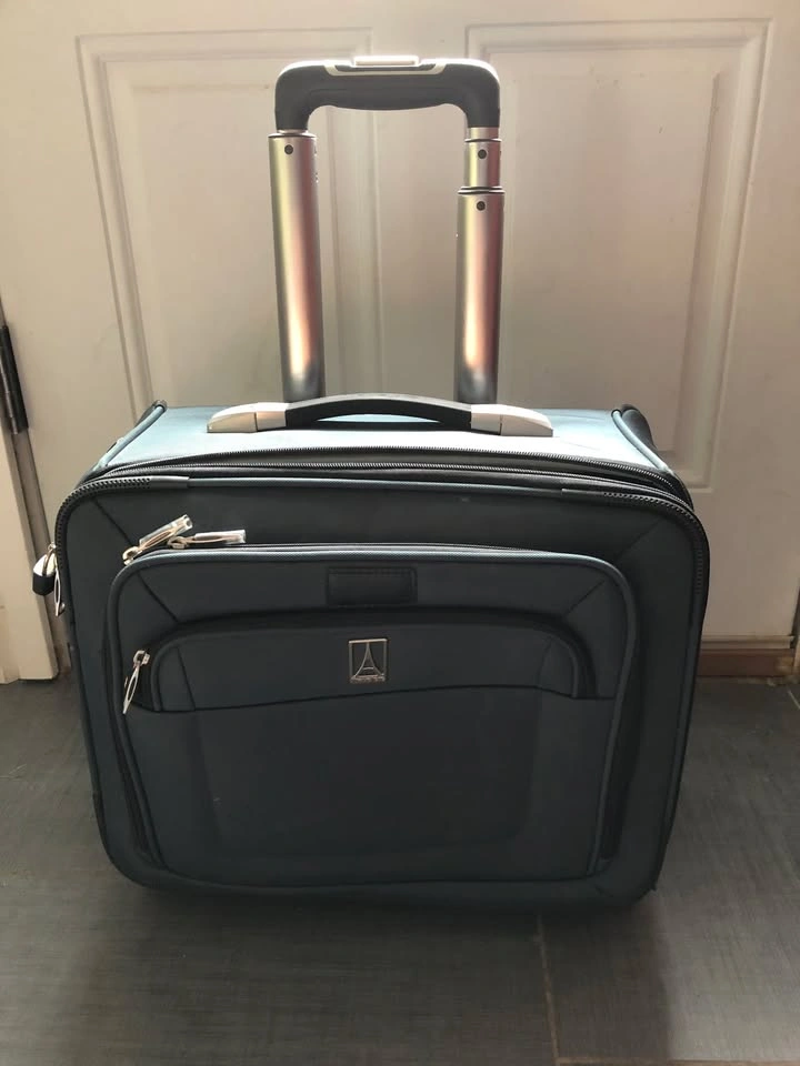 Small Rolling Carry-On Luggage / Travel Bag – 16” x 15” - photo 4