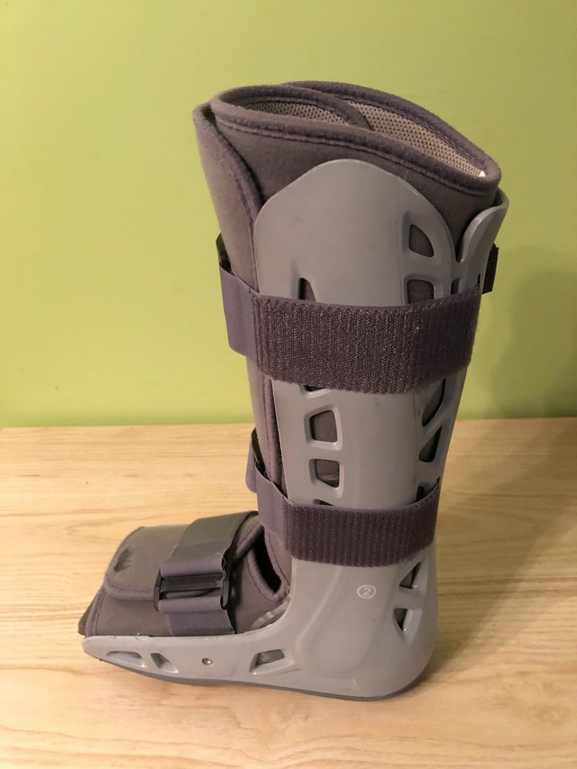 Pneumatic Air Pump Walking Boot - photo 3