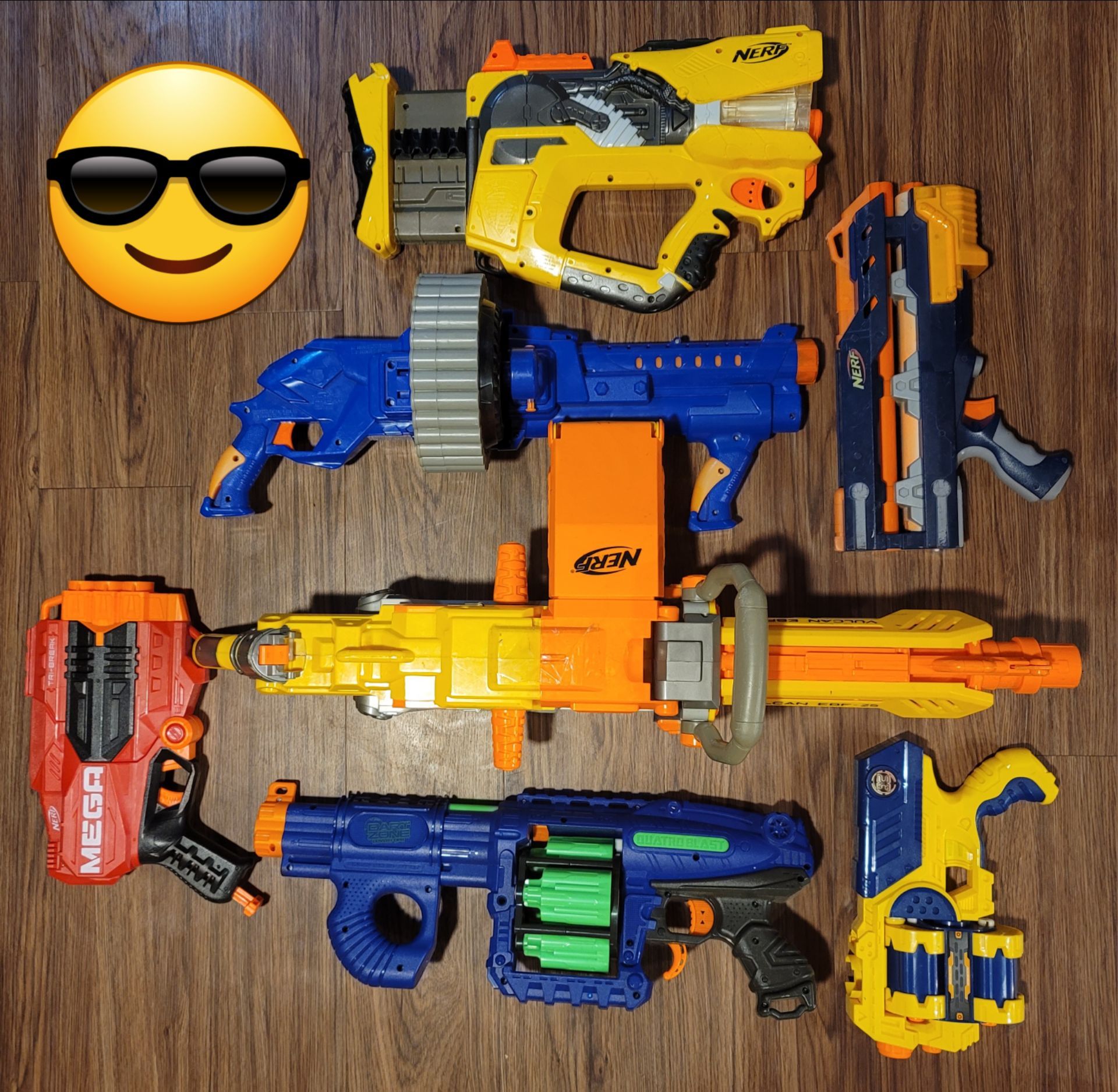 Nerf Gun Lot of 7 including battery operated machine Gun