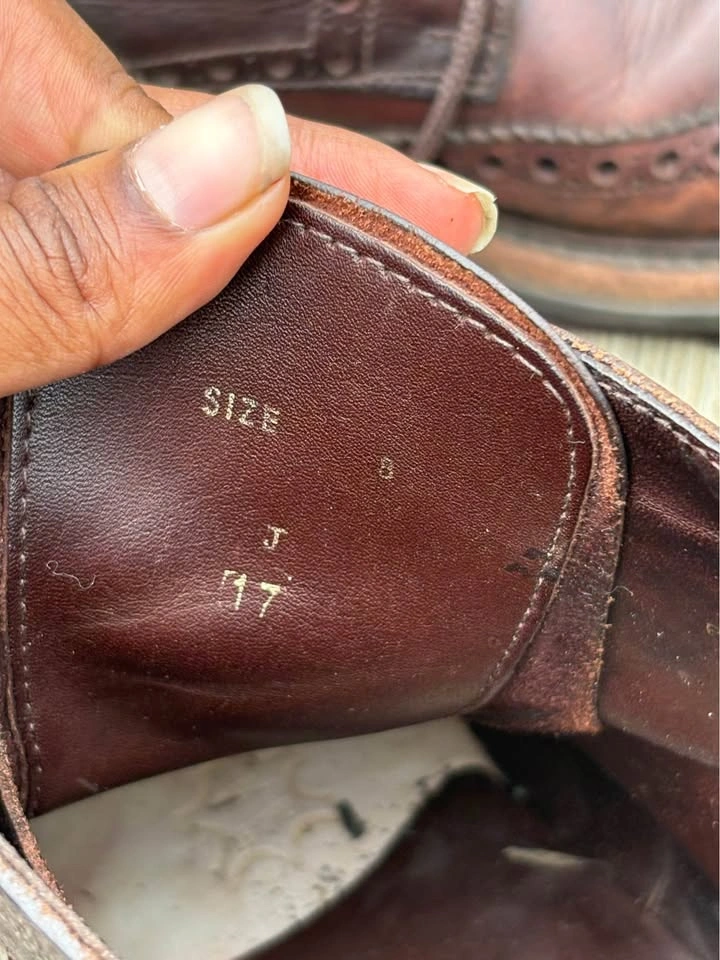 Loake Leather Brogue Boots – Made in England - photo 4
