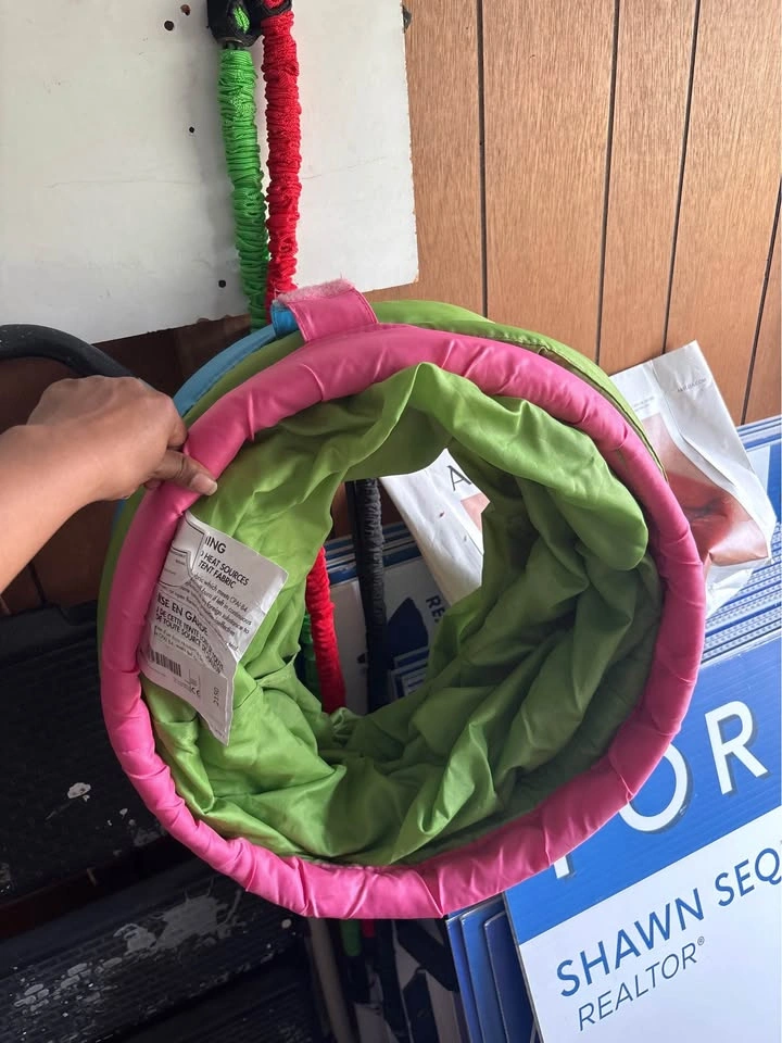 Kids Pop-Up Crawl Tunnel – $25 - photo 2