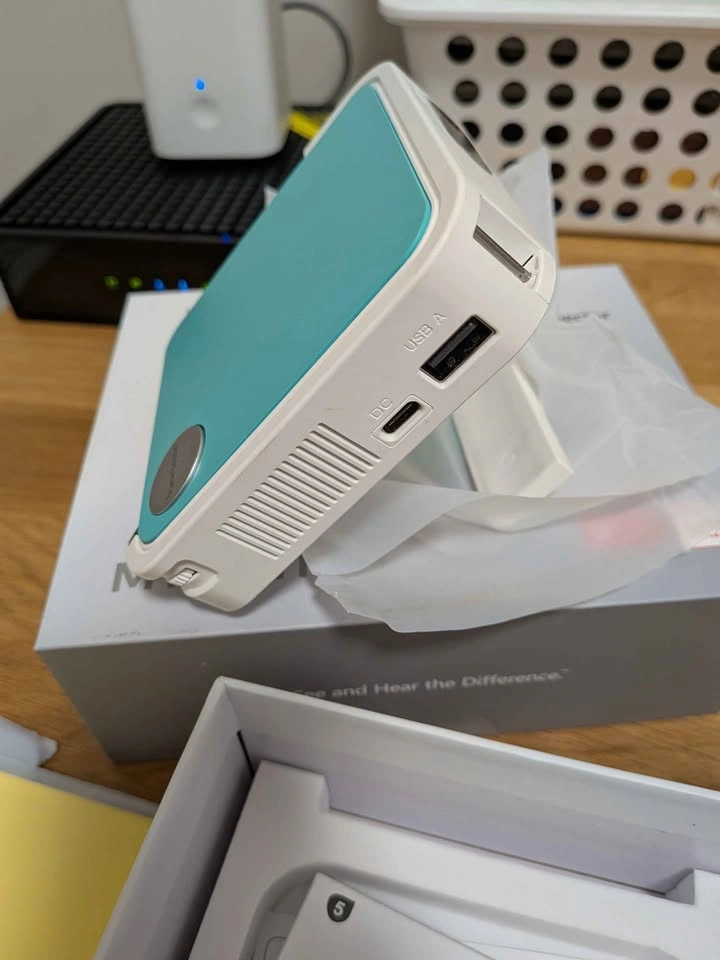 ViewSonic M1 Mini Plus pocket projector - photo 4