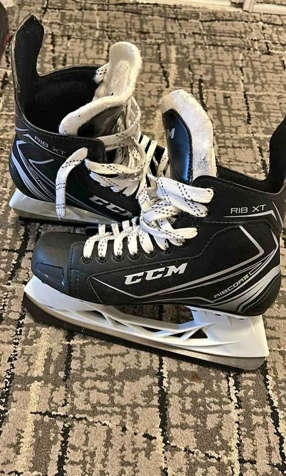 CCM Hockey Skates