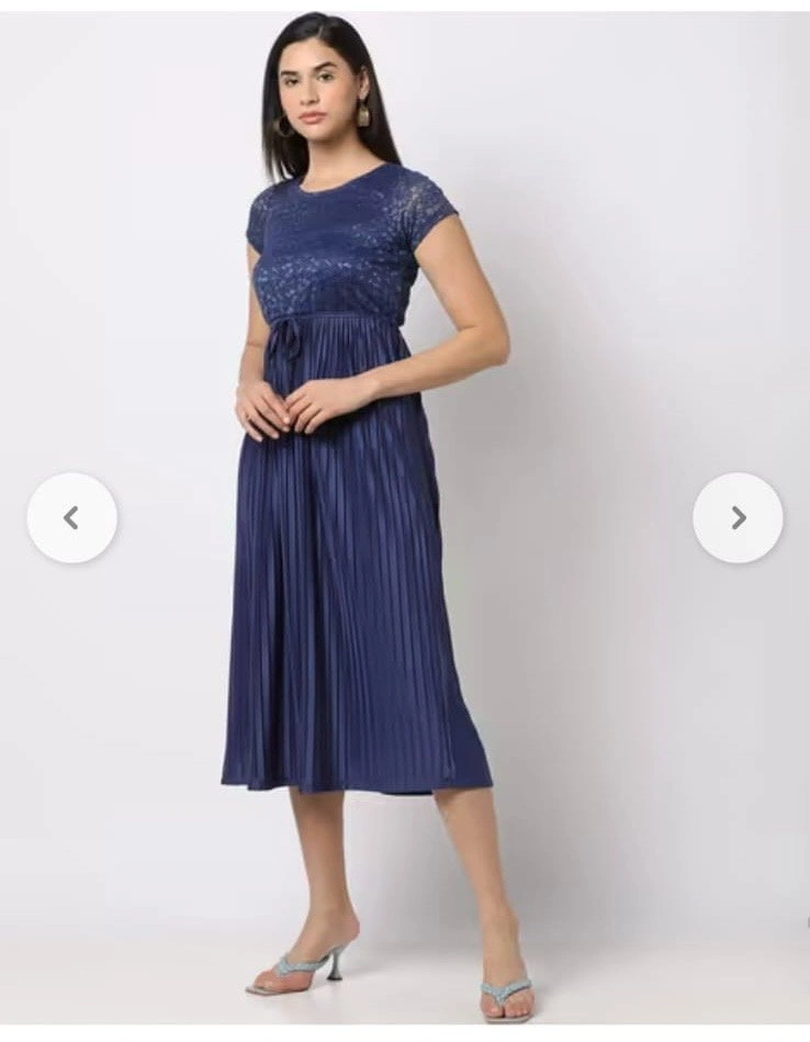 New Lace Pleated Satin Dress - photo 3