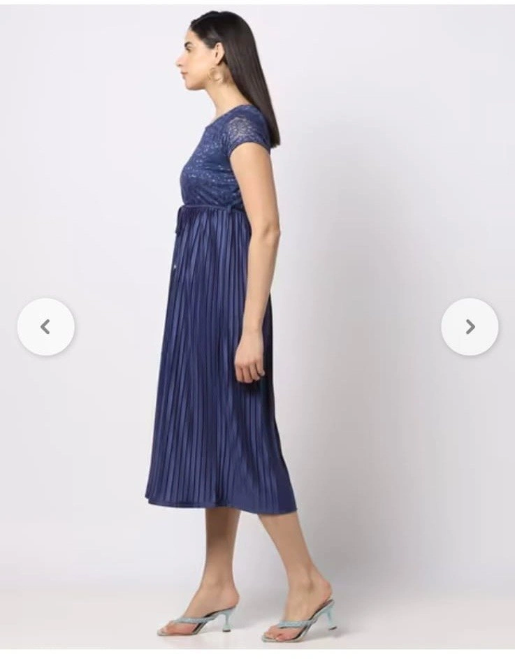 New Lace Pleated Satin Dress - photo 5
