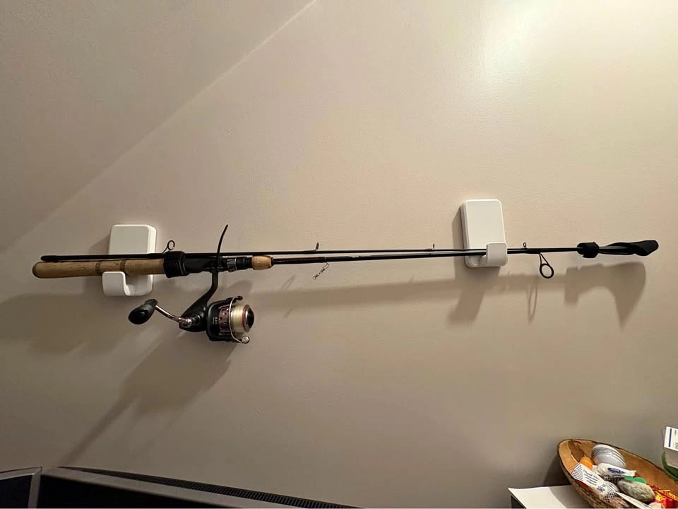 Ugly Stik Spinning Rod & Reel Combo + Rod Straps