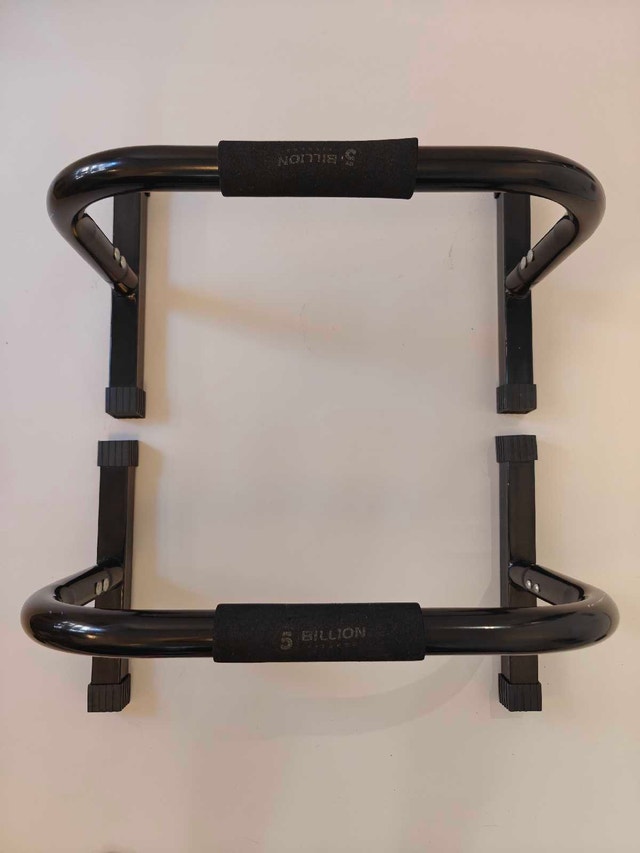 Parallettes Bars/Push Up Bars for Calisthenics Exercises