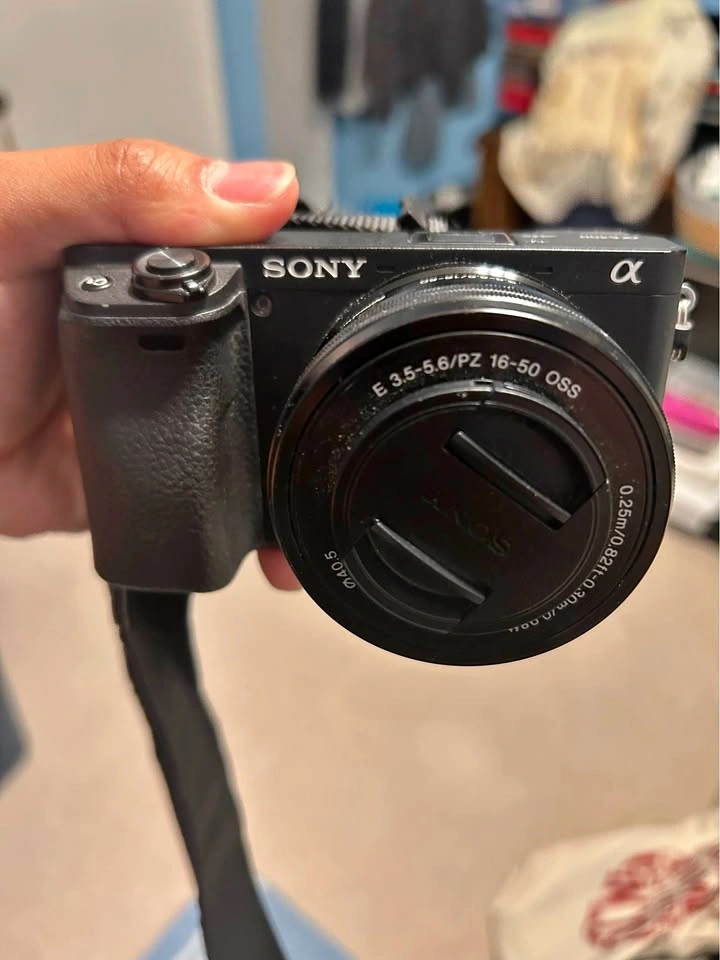 Sony a6400