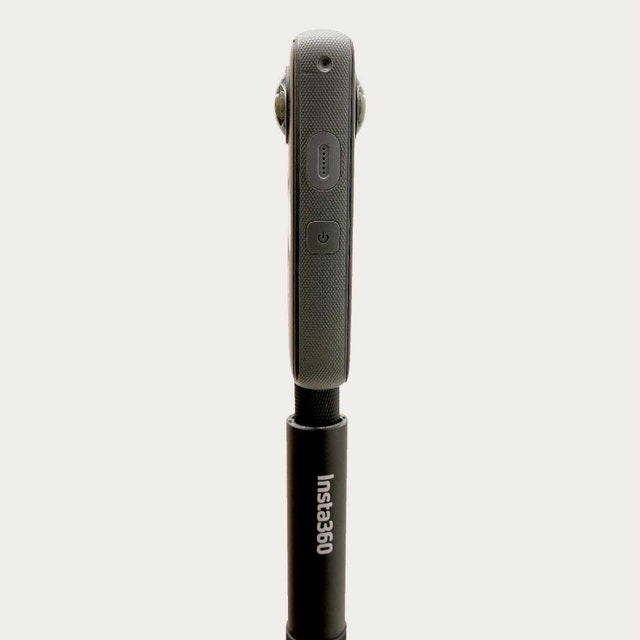 Insta360 ONE X2 Action Camera Kit - photo 3