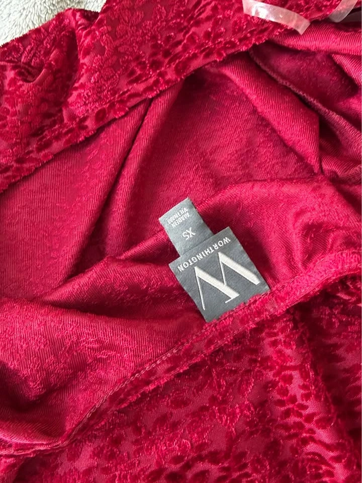 Red Burnout Long Sleeve Top - XS size - photo 2