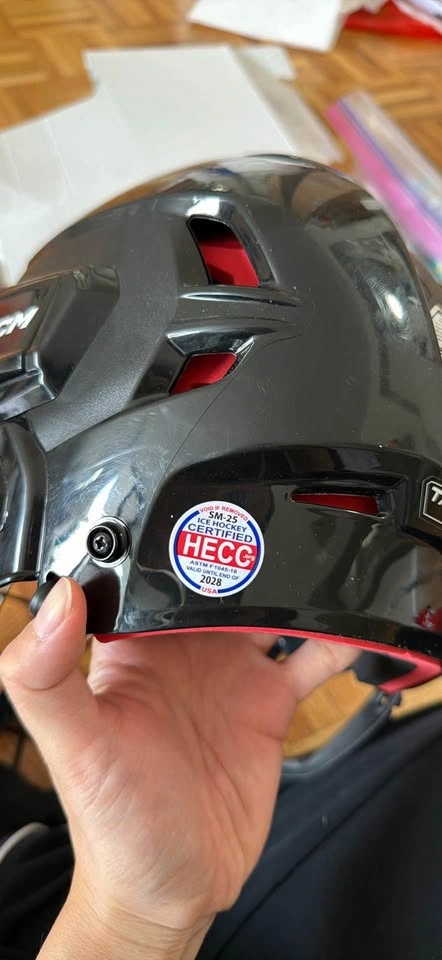 CCM Tacks 70 Hockey Helmet with Cage - size M - photo 4