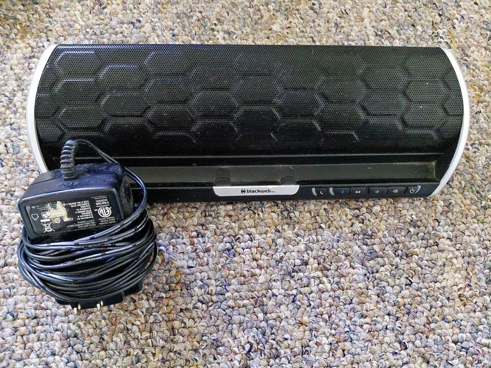 Bluetooth Speaker / Portable Soundbar
