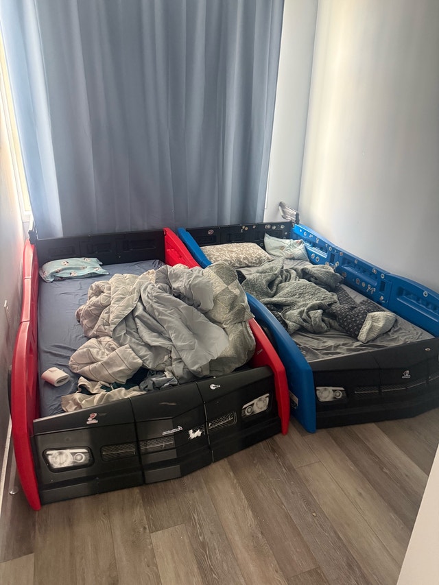 Step2 Race Car Twin Beds