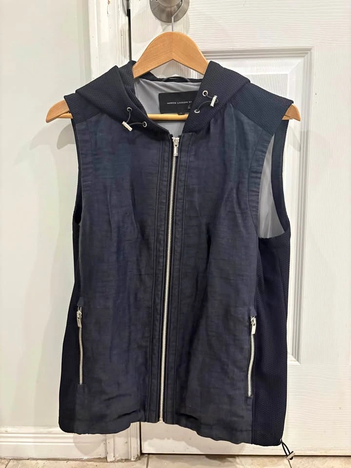 North Latitude 90 Hooded Sleeveless Vest – XL