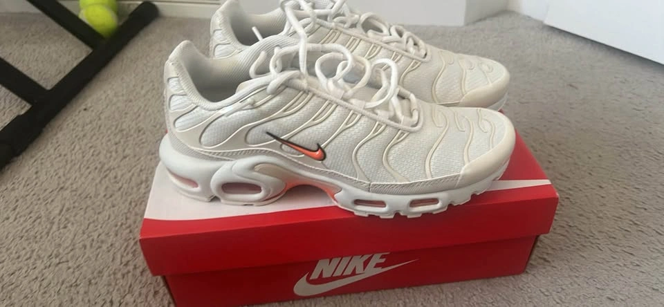 Nike Air Max Plus "Phantom/Safety Orange" - Men's Size 8.5 - photo 2