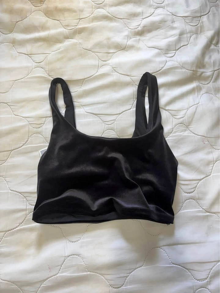 Athleta Sports Bra / Crop Top - XS