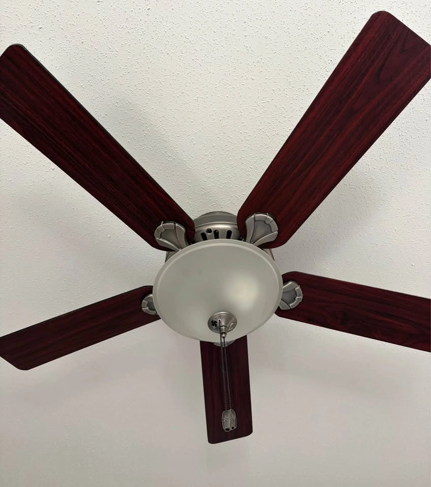 Ceiling Fan - Hunter 52inch - photo 2