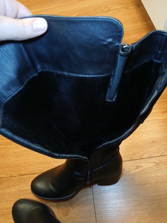 Women's Taxi Boots - Size 6.5 (37) - photo 2