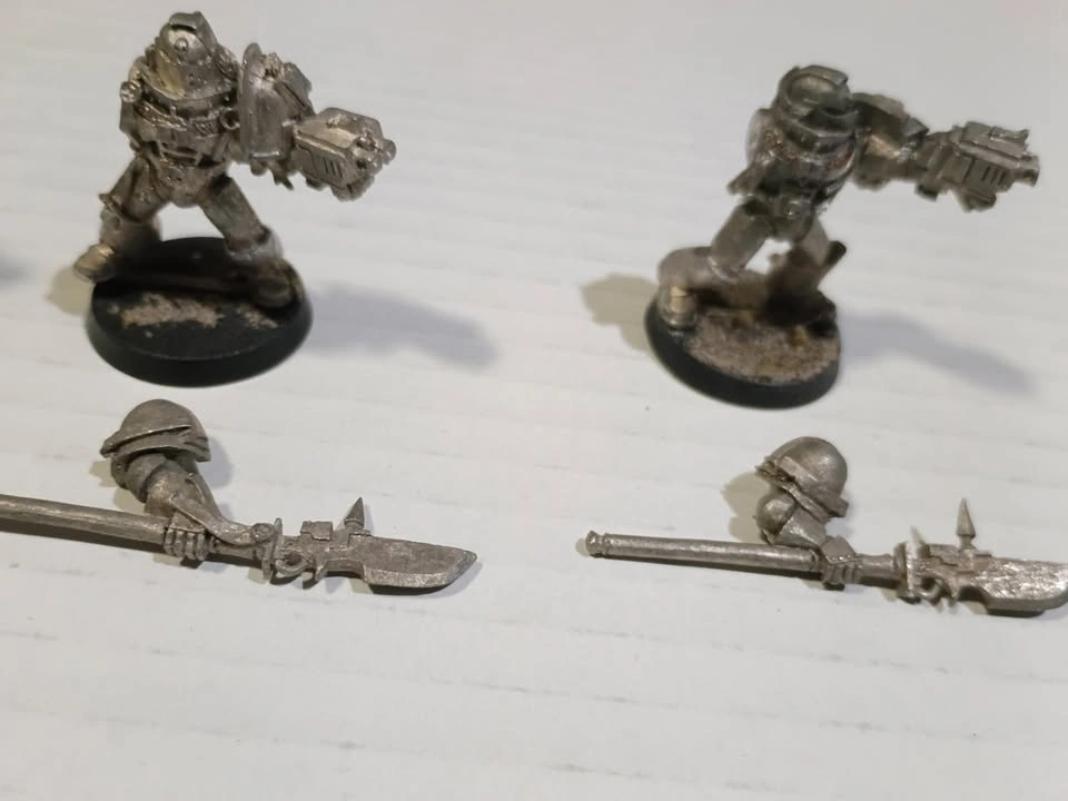 Lot of Warhammer 40K Metal Miniatures - photo 4