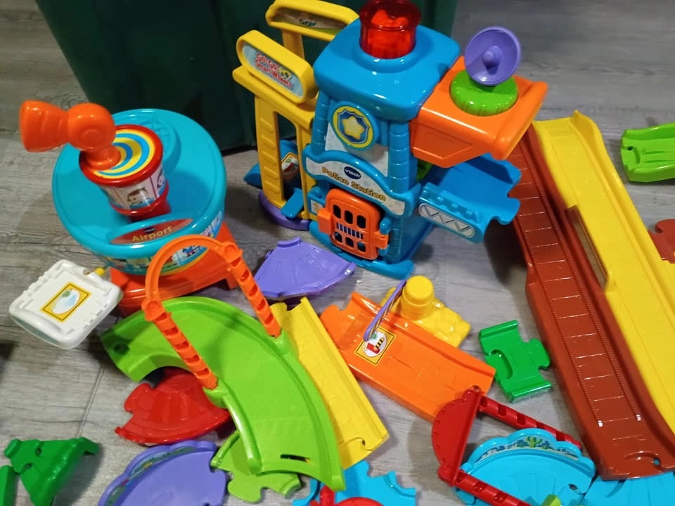 Lot of VTech Go! Go! Smart Wheels Track and Pieces - photo 4